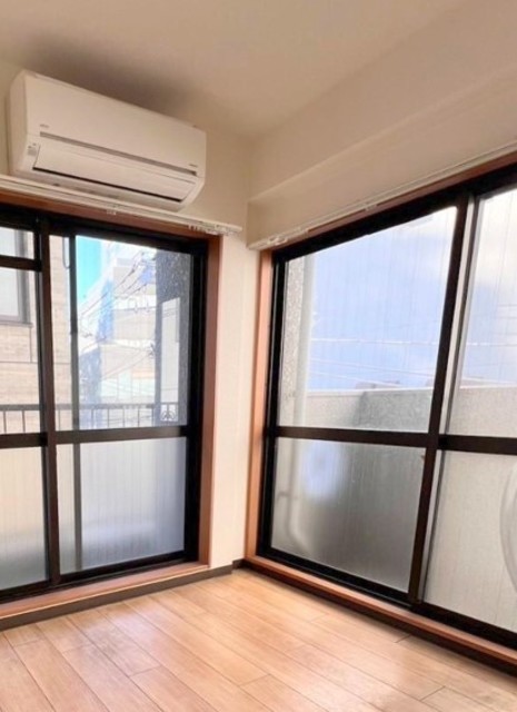 居室・リビング　同仕様タイプ