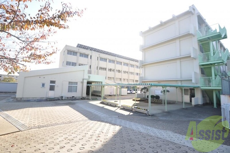 小学校　神戸市立神の谷小学校（小学校）まで6806m