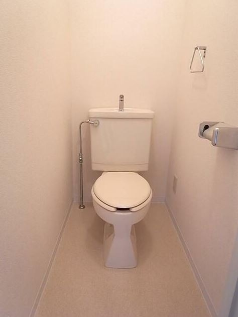 トイレ　※同仕様写真含む