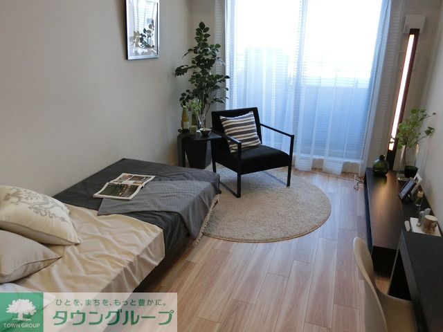 居室・リビング　MR時の写真で調度品等は含まれませ