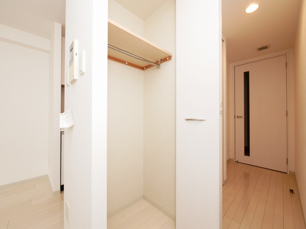 その他部屋・スペース　室内洗濯機置き場です♪