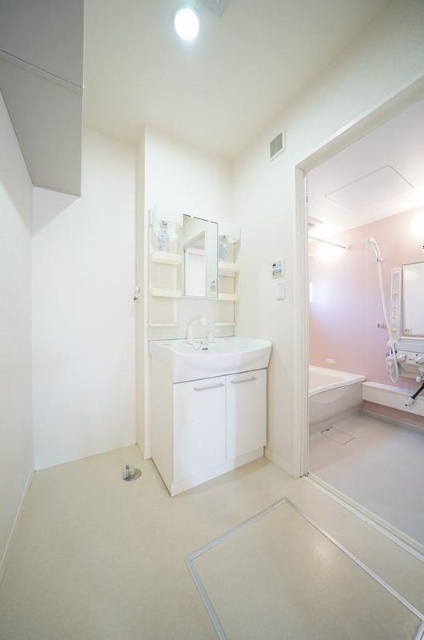 洗面設備　シャンプードレッサー