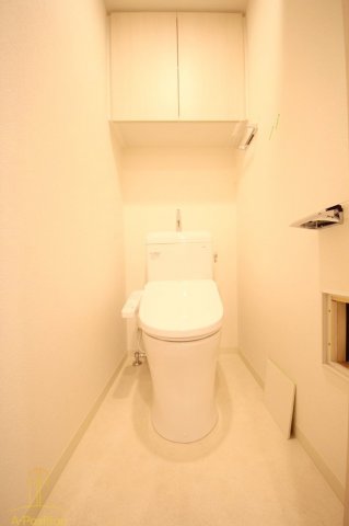 トイレ　プレサンス立売堀ベルヴィル