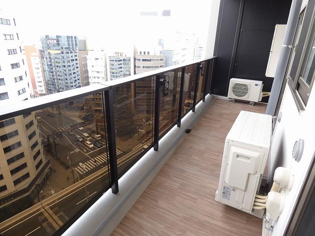 バルコニー　バルコニー