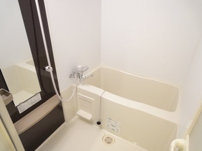 バス・シャワールーム　別号室の写真です