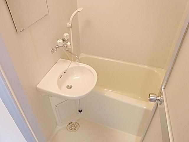 バス・シャワールーム　★バスルーム★