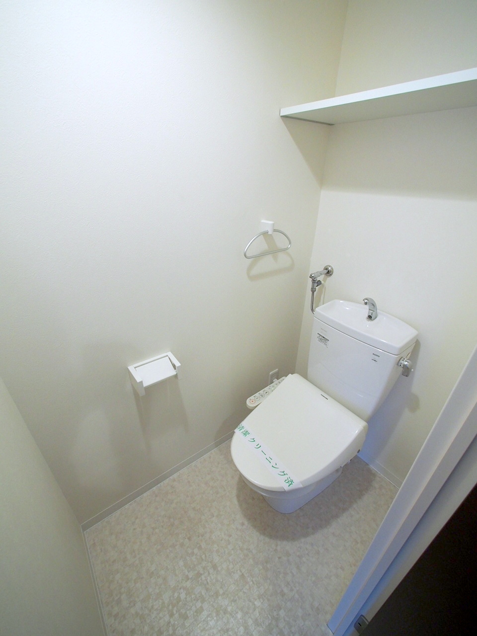 トイレ　ウォシュレット完備しています♪