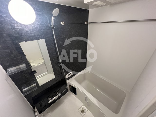 バス・シャワールーム　エスリードレジデンス梅田グランマークス　浴室