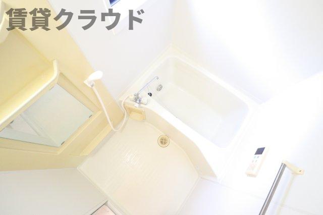 バス・シャワールーム　一日の疲れを癒やしてくれるバスルーム♪