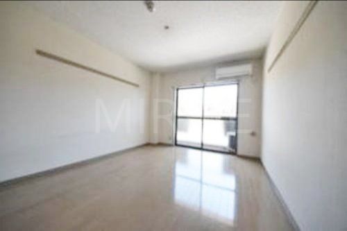 居室・リビング　別号室参考写真