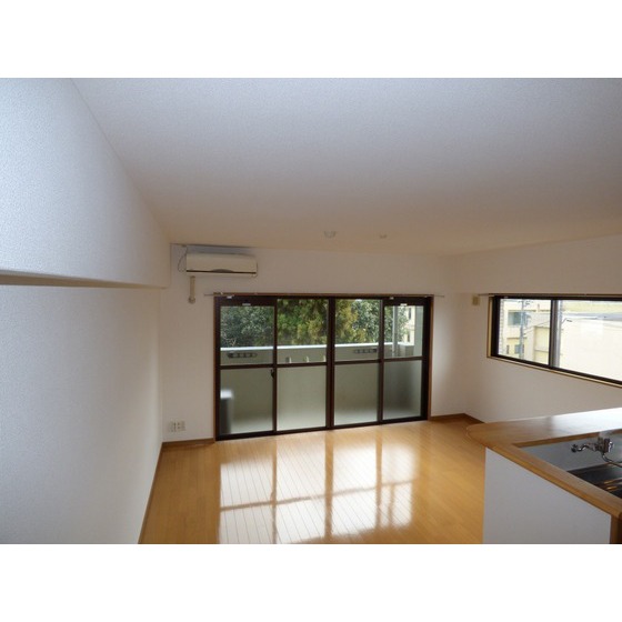 居室・リビング　同部屋タイプ・現状優先