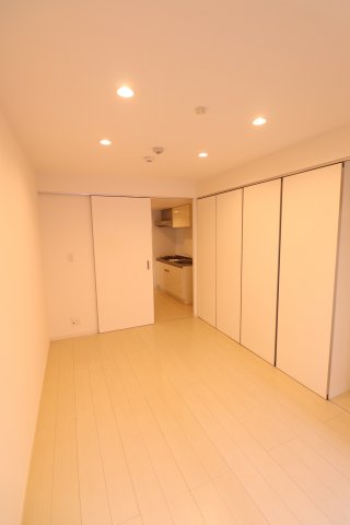 居室・リビング　※別号室の参考写真です