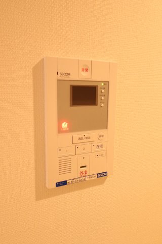 セキュリティ　※別号室の参考写真です