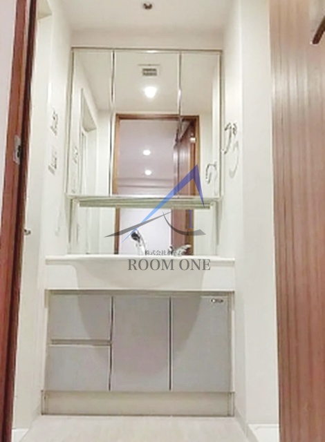 洗面設備　洗面台です。