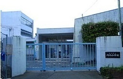 小学校　河内小学校（小学校）まで650m