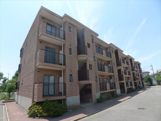 建物外観　鉄筋コンクリート造