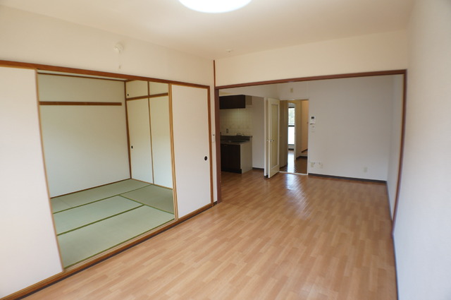 居室・リビング　リビング