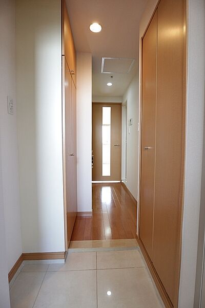 玄関　スカイコート後楽園ＷＥＳＴ　文京区小石川4