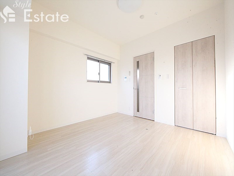 居室・リビング　内装