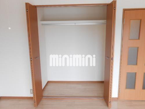 収納　お洋服を収納しましょう。