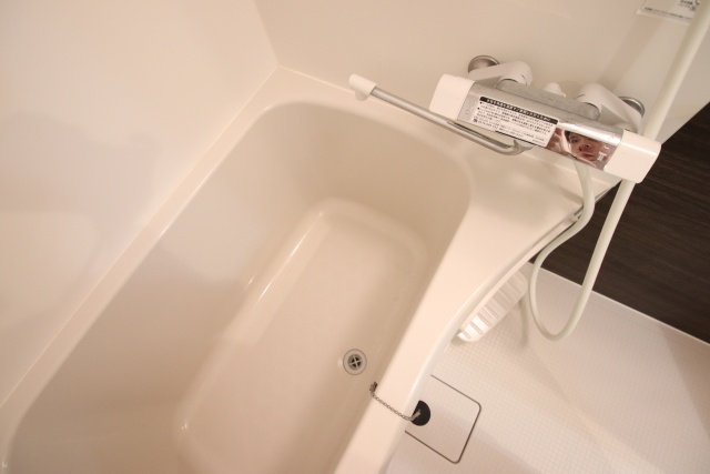 バス・シャワールーム　※別室の参考写真の為、現況優先です。