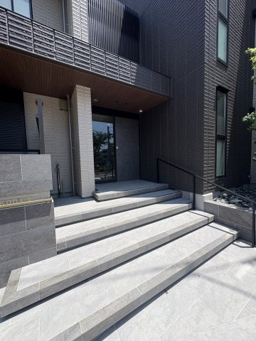 エントランス　新築！ヘーベルメゾンのＺＥＨ-Ｍ（ゼッチ）対応＆ペット共生マ