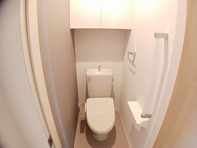 トイレ　トイレもきれいです