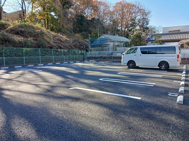駐車場　駐車スペースもあります