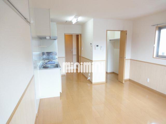 居室・リビング　リビング