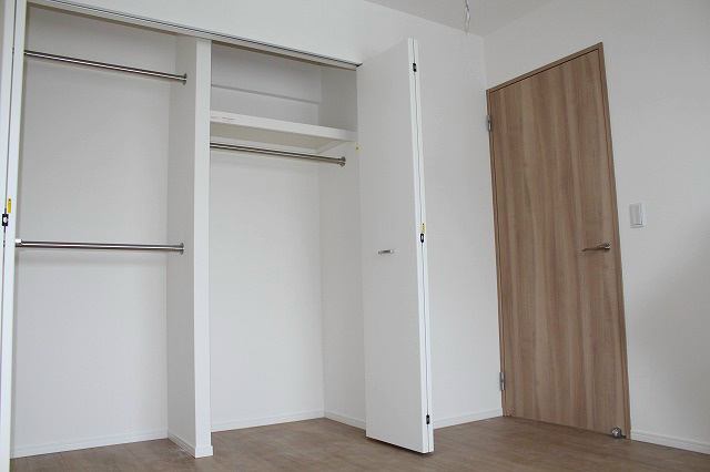 収納　※建築中の写真です。（同タイプ間取り）