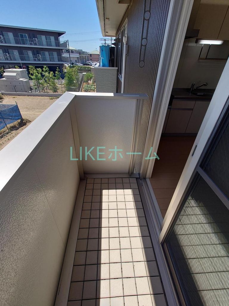 バルコニー　バルコニー