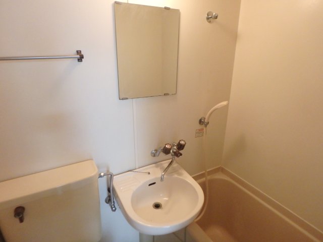 洗面設備　忙しい朝には欠かせない洗面所です