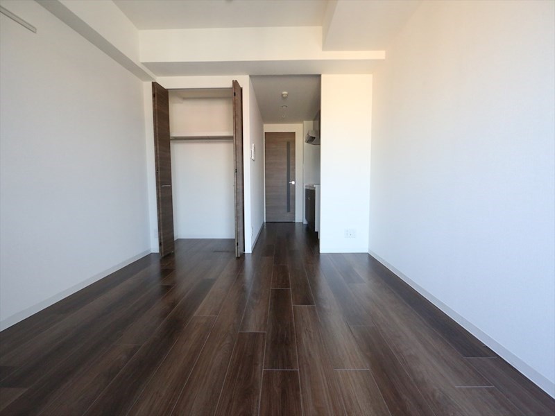 その他部屋・スペース　洋室10帖　クローゼット付（収納充実してます）