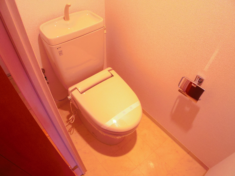 トイレ　清潔感のあるトイレ