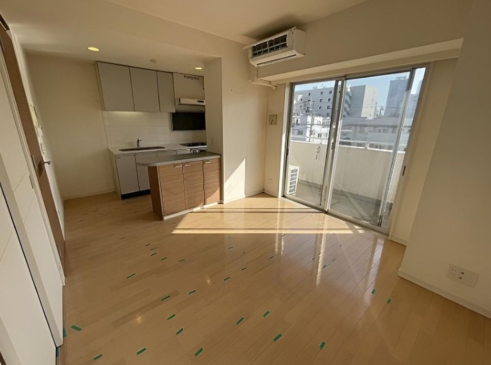 居室・リビング　☆明るい居室☆