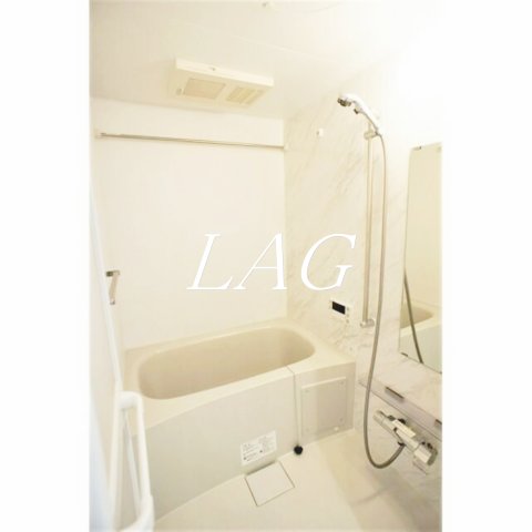 バス・シャワールーム　お風呂です。