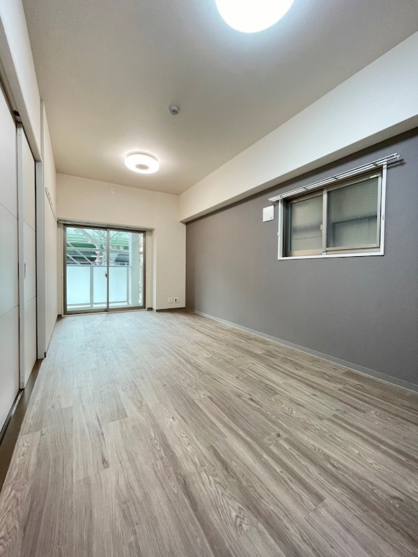 居室・リビング　リビングは広く、家具の配置を考えるのも楽しくなります