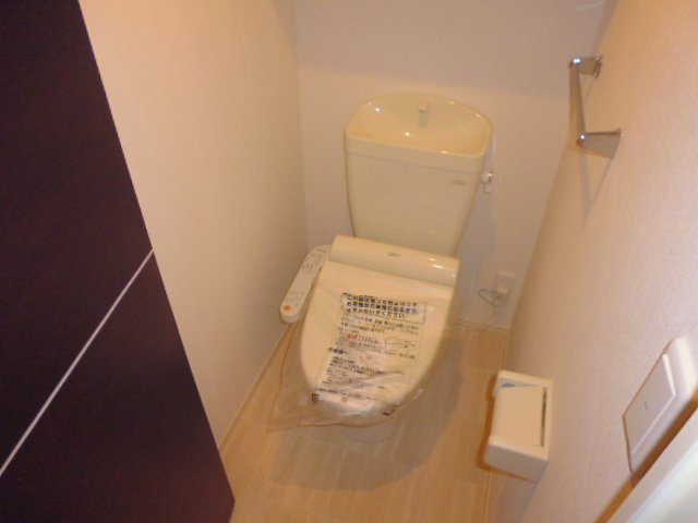 トイレ　シャワー付きトイレ
