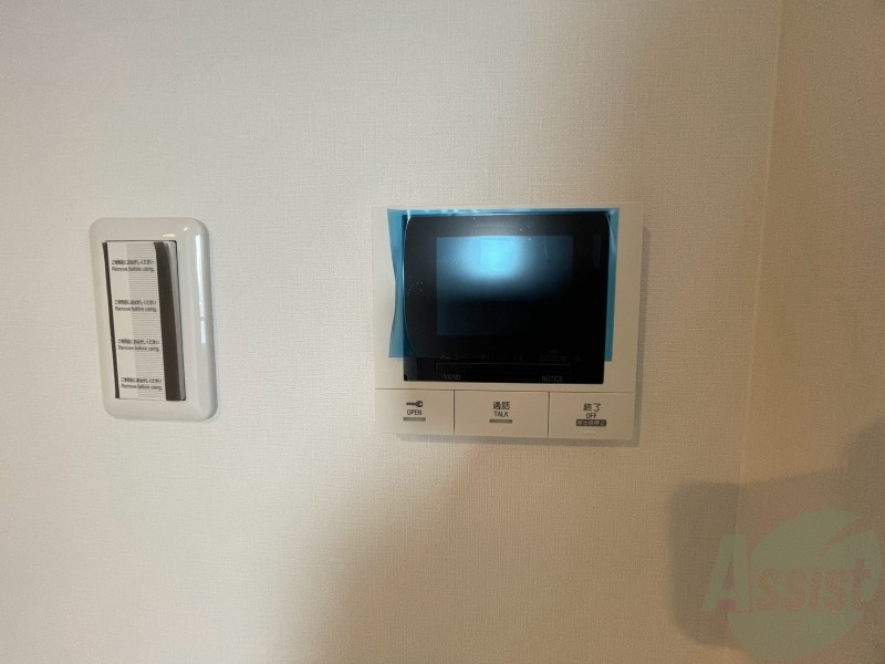 セキュリティ　ＴＶモニター付インターホンです。来客者の顔が見えるので安心！