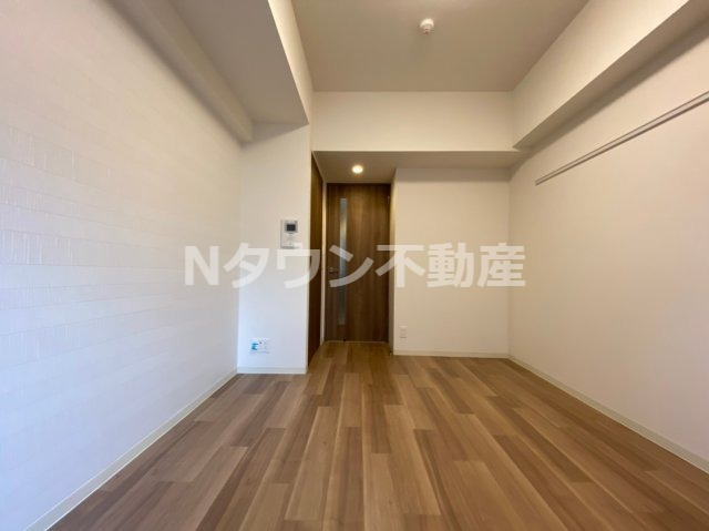 居室・リビング　こちらのリビングで趣味の時間をお楽しみください