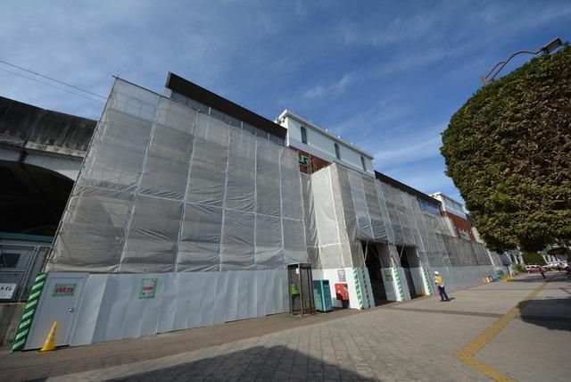 その他　駅前（その他）まで560m