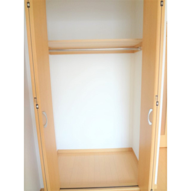 収納　クローゼット