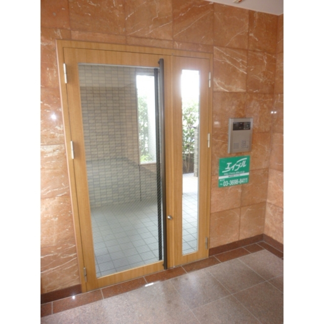 セキュリティ　オートロック完備