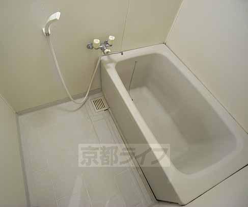 バス・シャワールーム　使いやすいセパレートタイプ