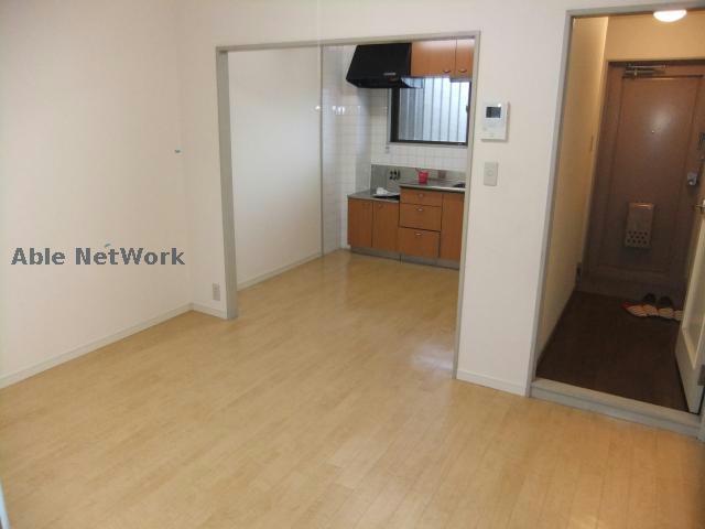 居室・リビング　同型モデル