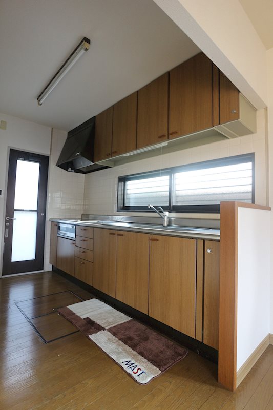 キッチン　※別部屋参考写真