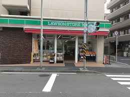 コンビニ　ローソンストア100蒔田店（コンビニ）まで110m