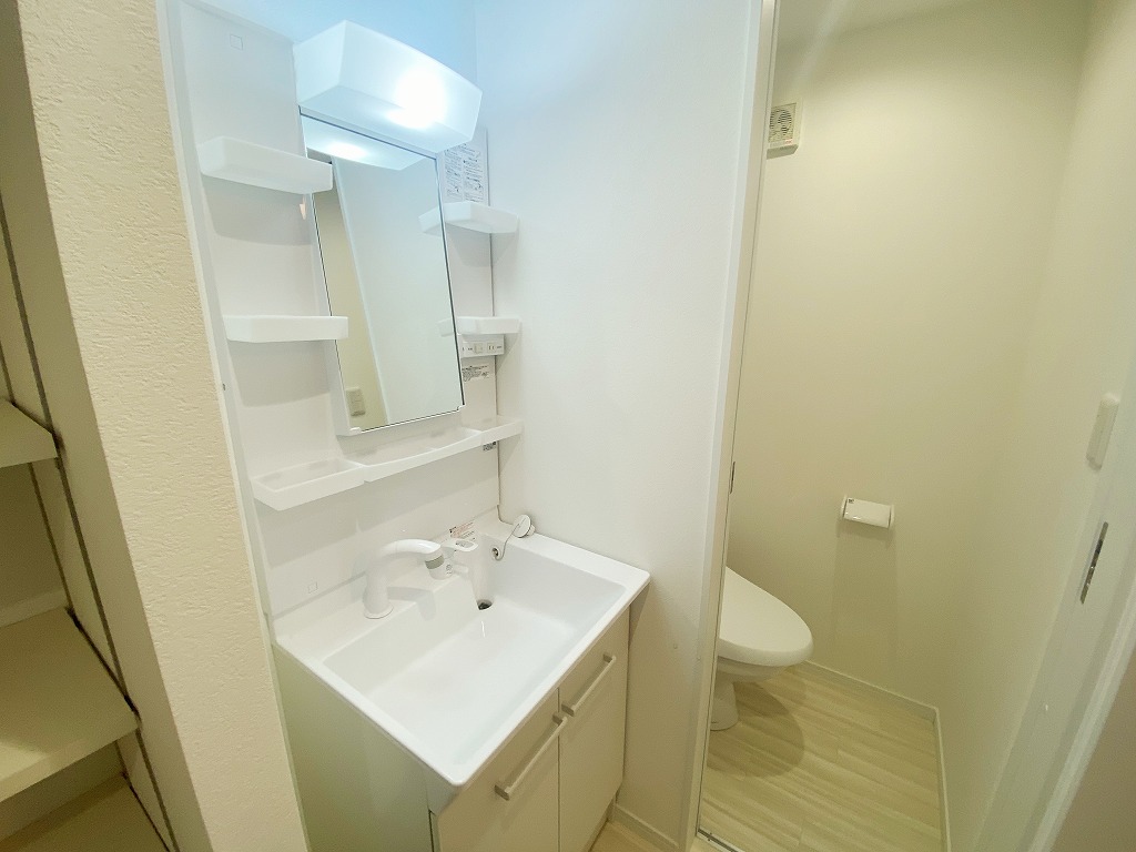 洗面設備　別号室の参考写真です。