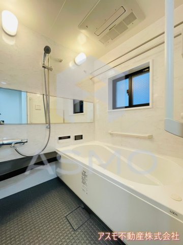 バス・シャワールーム　同マンション別部屋参考写真