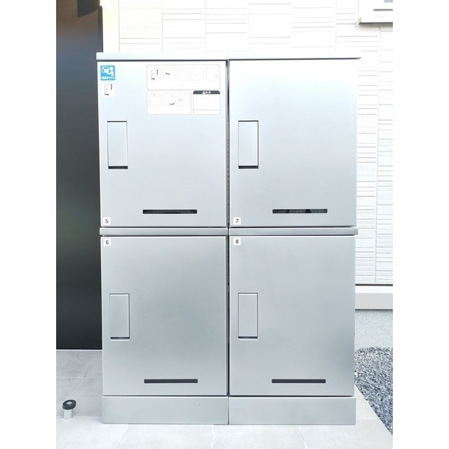 エントランス　宅配ボックス